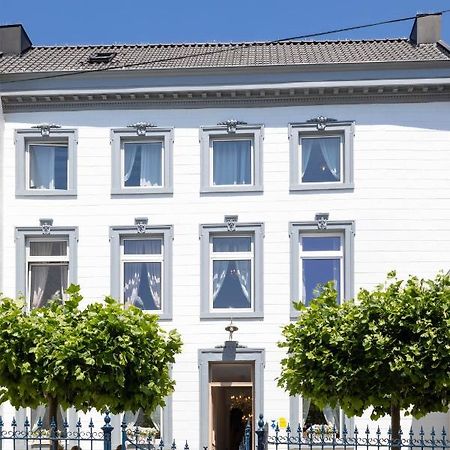Huis Van Loon Looz Extérieur photo